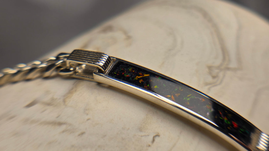 How to Turn Ashes into Jewellery: A Complete Guide