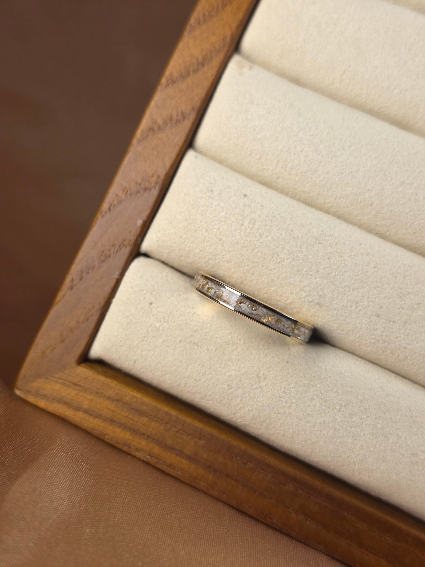 Memorial Ring – 9ct Gold Band | Heartstones®