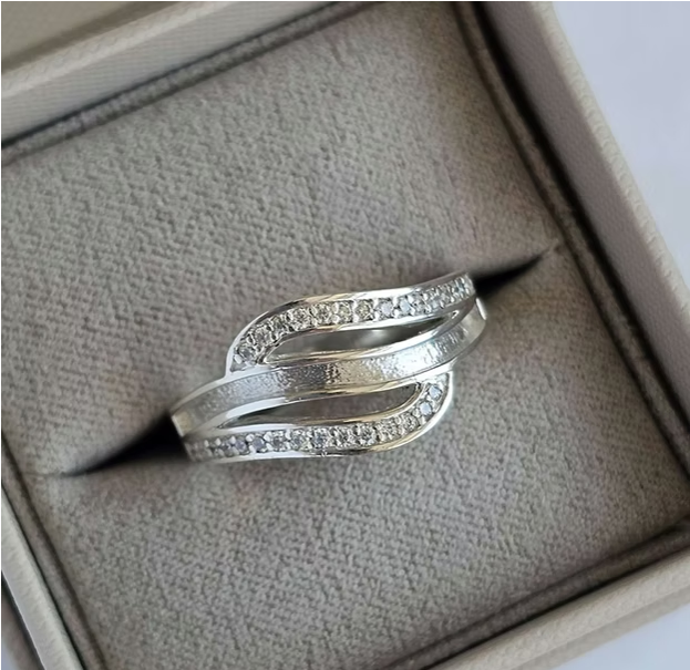 Memorial Triple Wave Ring – Sterling Silver | Heartstones®