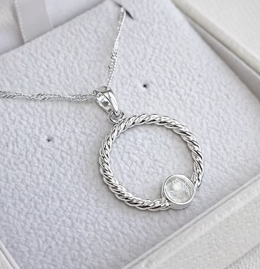 Memorial Twist Loop Necklace – Sterling Silver | Heartstones®