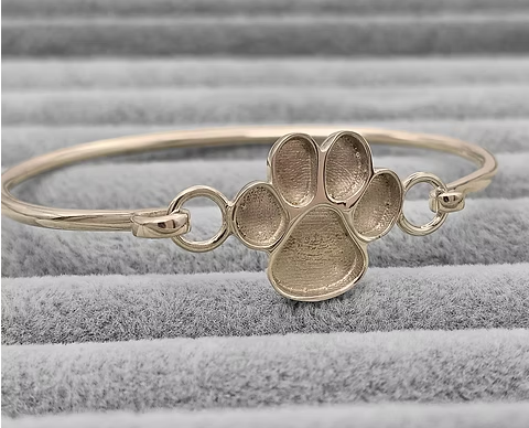 Memorial Solid Gold Paw Bangle – 9ct Gold | Heartstones®