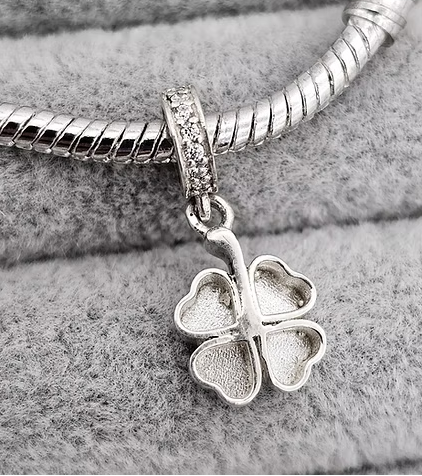 Memorial Four Leaf Clover Charm – Sterling Silver | Heartstones®