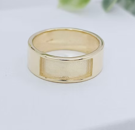 Memorial Rectangle 8mm Ring  – 9ct Gold | Heartstones®
