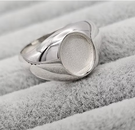 Memorial Oval Signet Ring – Sterling Silver | Heartstones®